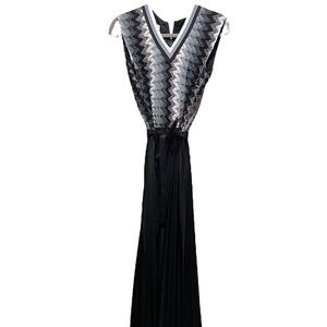 Vintage -Black./White Zig Zag Maxi Dress - Size S/M